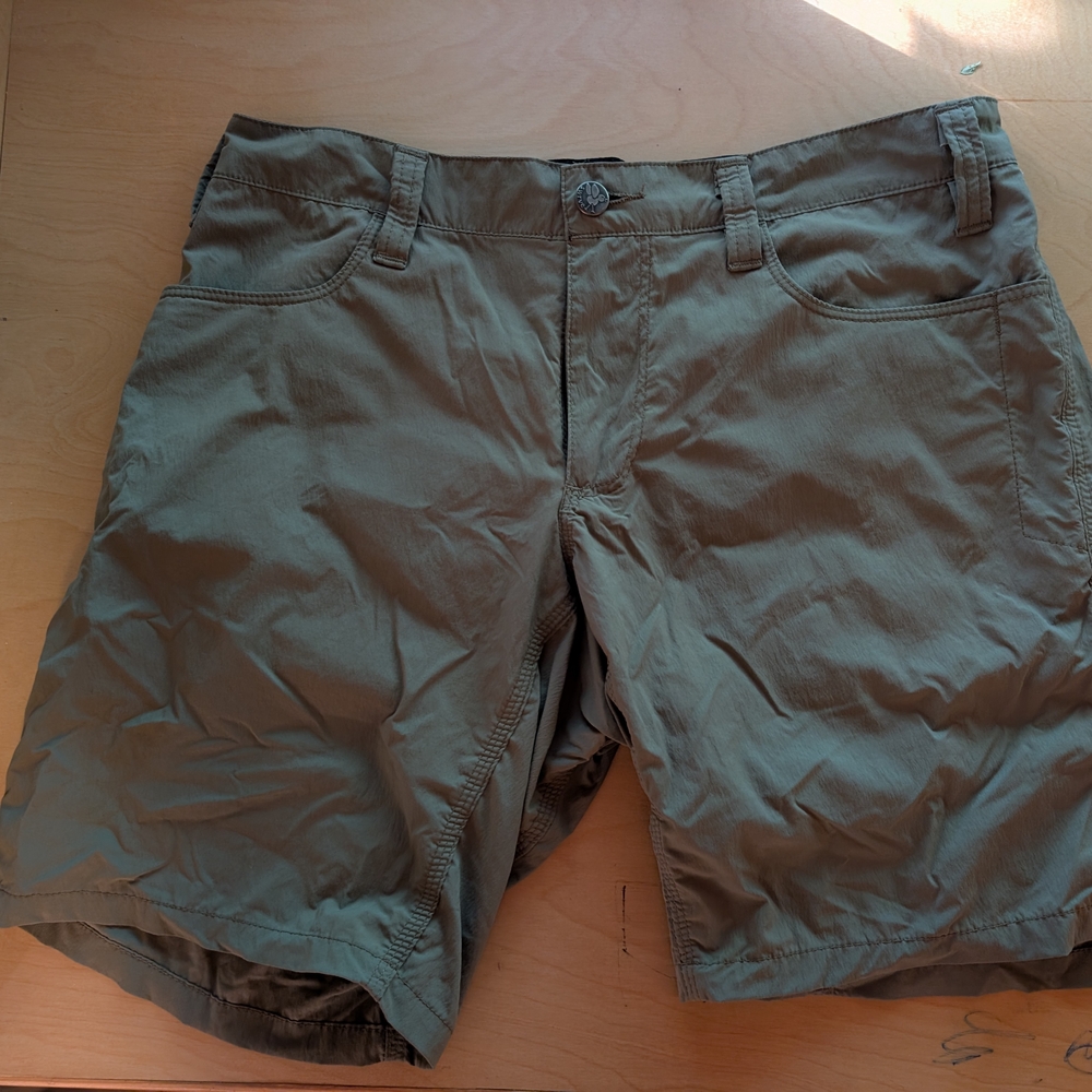 Black Label Tan Cargo Shorts Outdoor Style